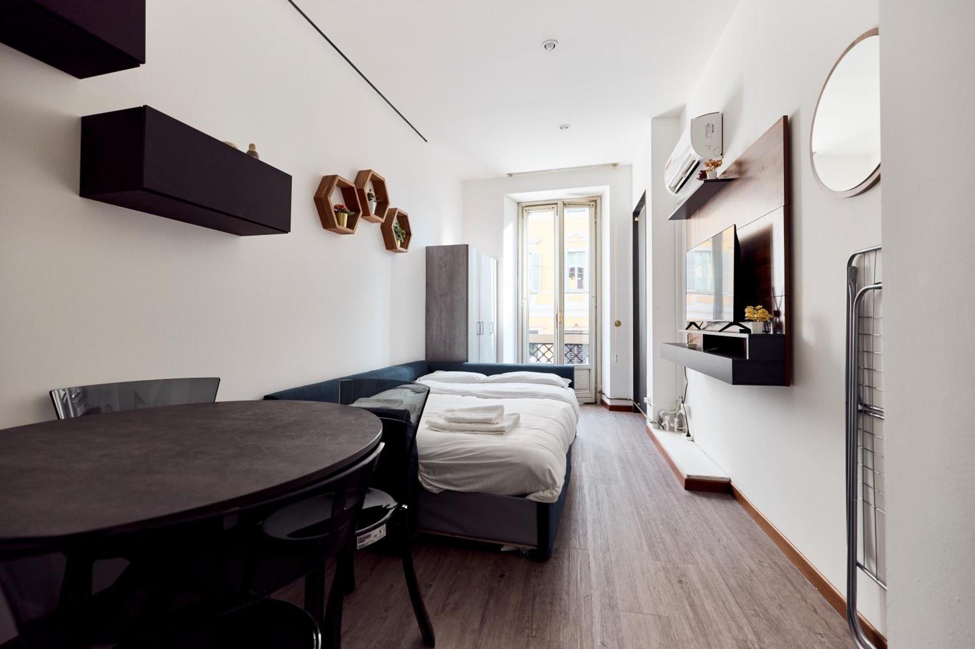 Corso Venezia View With Private Balcony - Corso Venezia Appartement Milaan
